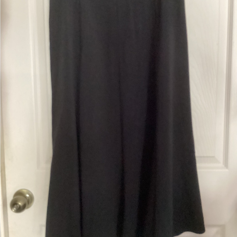 Kim Rogers black size 12 poly rayon spandex long gored side zip skirt